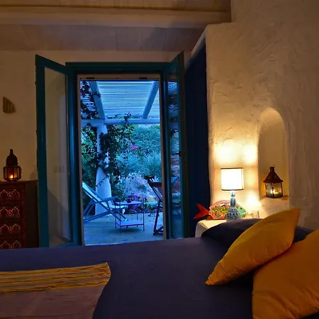 Poecylia Bed and breakfast 4*